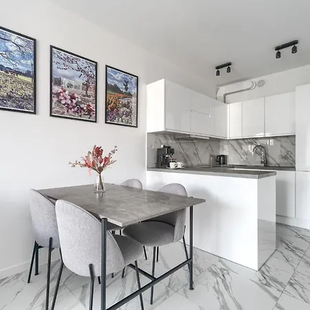 Apartament Emilii Plater Iii - Unique *